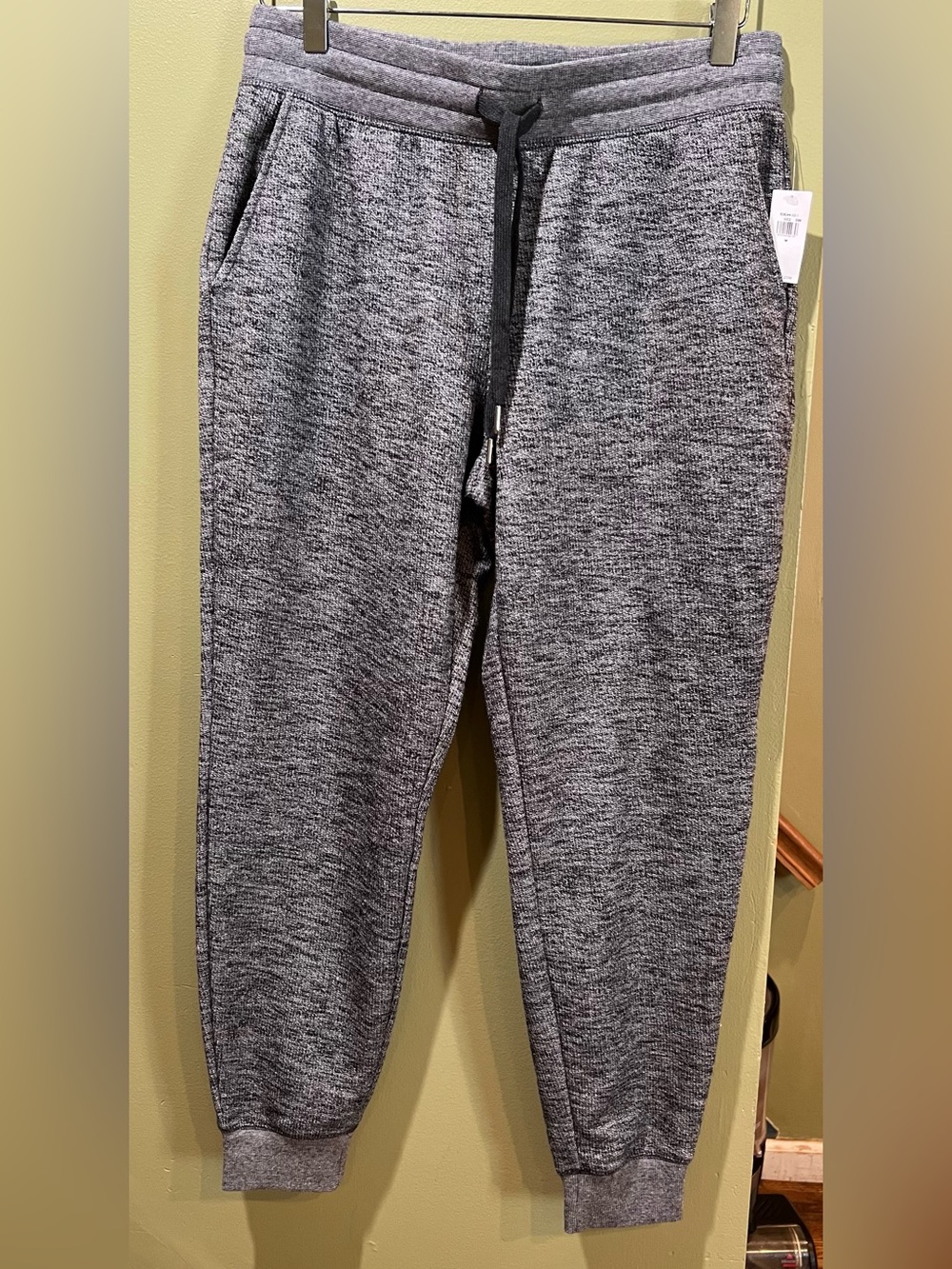 Old Navy woman’s  Grey Marled Jogger Sweatpants